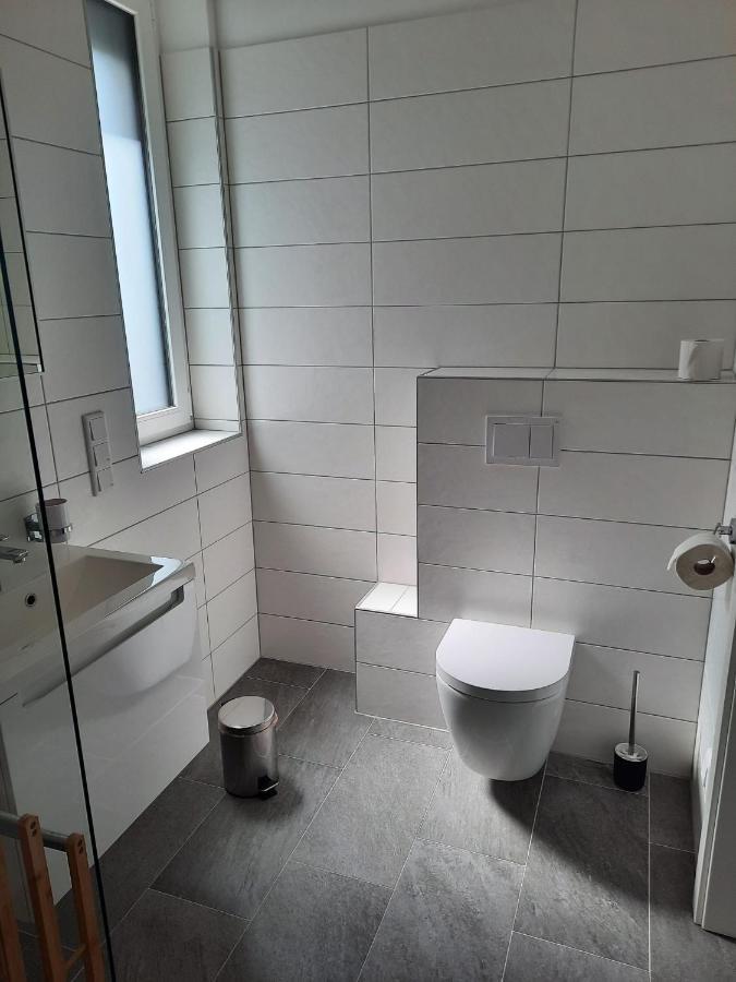 פורבאך אם ניוסידלרסי Ferienwohnungen Winzergasse מראה חיצוני תמונה
